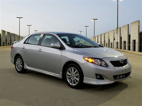 2010 Toyota Corolla - Price, Photos, Reviews & Features