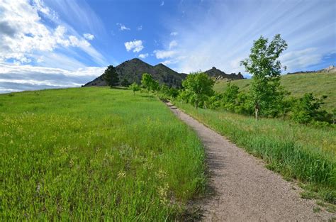 Bear Butte Trail Is Most Awe-Inspiring Hike In South Dakota