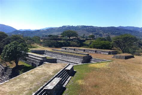 Tour Mixco Viejo - Mixco Viejo Mayan Ruins Trip | Guatemala Tour Operator