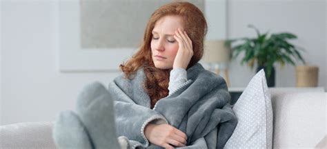 Keto Flu Symptoms and 7 Remedies to Overcome - Dr. Axe