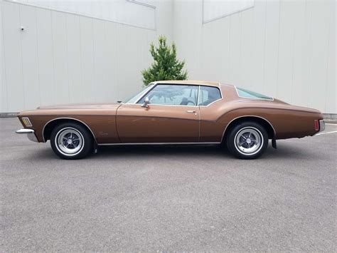 1972 Buick Riviera Coupe 2D - Naugatuck River Motors