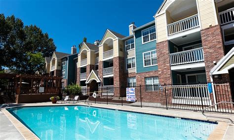 Parliament Apartments - Denver, CO | Apartment Finder