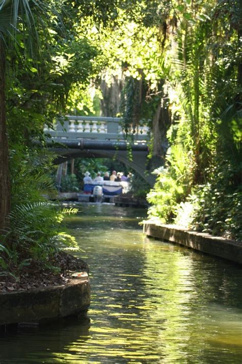 Winter Park Scenic Boat Tour (Orlando) | Memorable Places & Beloved S…