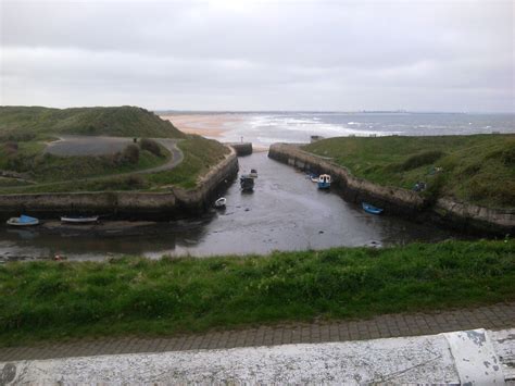 Seaton Sluice Harbour. | Coastal towns, North east england, Beautiful ...