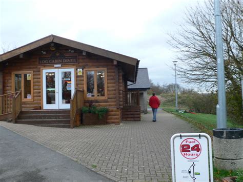 Log Cabin Diner on the A361 © Eirian Evans cc-by-sa/2.0 :: Geograph Britain and Ireland