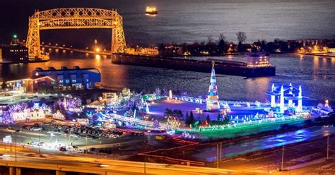 Duluth Christmas lights | Minnesota vacation, Best christmas light ...