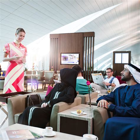 Terminal 3 Airport Lounge Access for 8 Hours: Dubai Airport Lounge ...