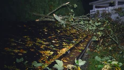 Scattered damage in Portsmouth following storm | WJAR