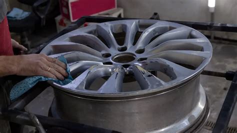 How To Polish Aluminum Wheels? Best Easy10 Method