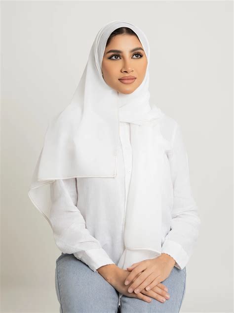 Kaafmeem: Latest Abayas, Clothing & Tarha 2024 Ramadan Abayas | Shop the Latest Ramadan Collection