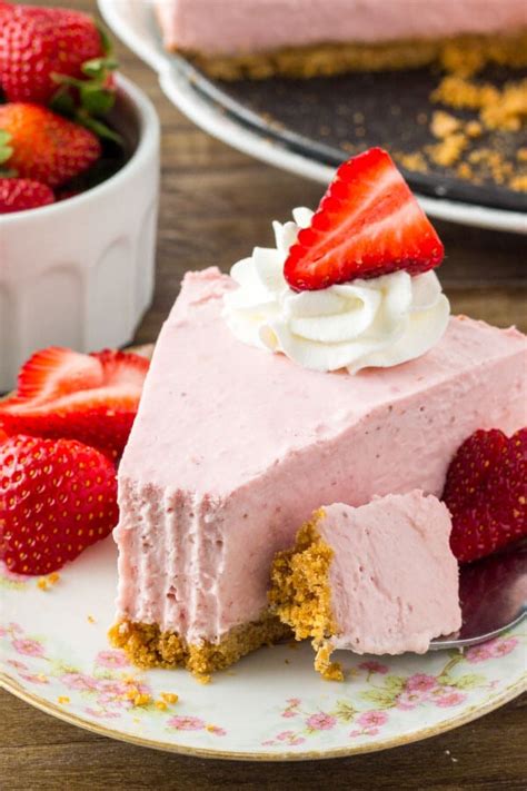 No Bake Strawberry Cheesecake - Just so Tasty