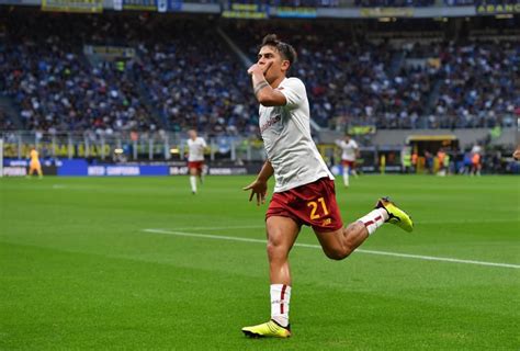 Dybala gol ed esultanza a San Siro: Roma vincente 5 anni dopo