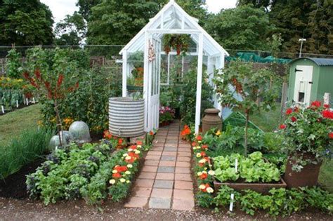 pretty allotments - Google Search | Allotment gardening, Hampton court flower show, Allotment design