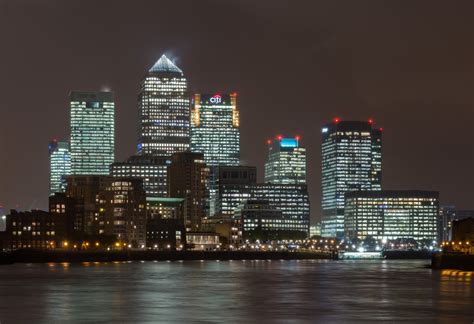 Canary Wharf skyline, London, England [5064x3463] : r/CityPorn