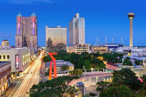 San Antonio skyline stock image. Image of americas, twilight - 27949927