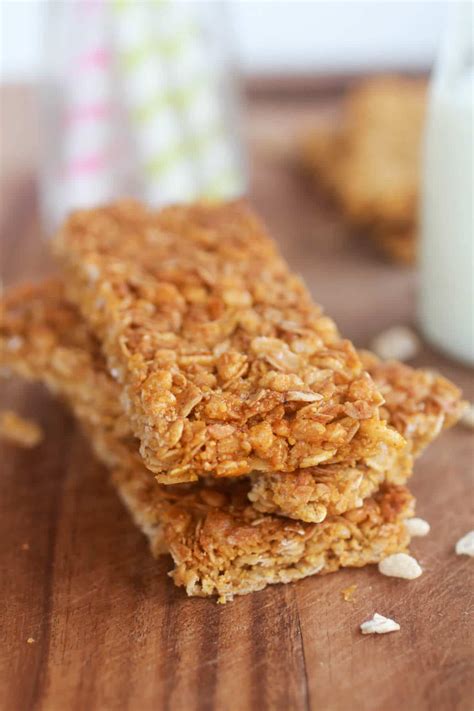 This Copycat Nature Valley Oats 'n Honey Bars Recipe Tastes Just Like The Real Thing