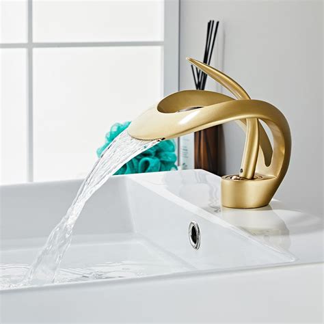 Modern Elegant Waterfall Bathroom Sink Faucet Single Handle Solid Brass in Gold - Bathroom ...