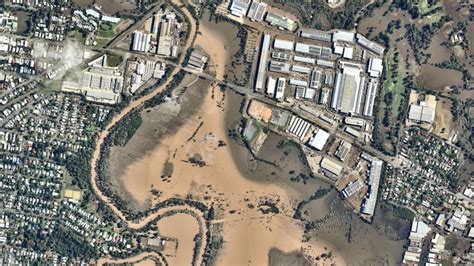 South-east Queensland flood damage captured in before and after aerial images - ABC News