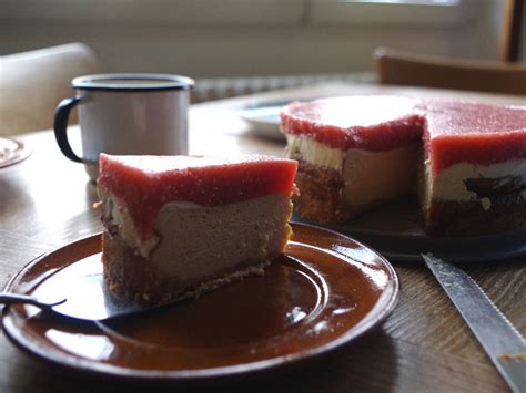 Rote Grütze-Kuchen (Ossi-Variante) von Treunert| Chefkoch