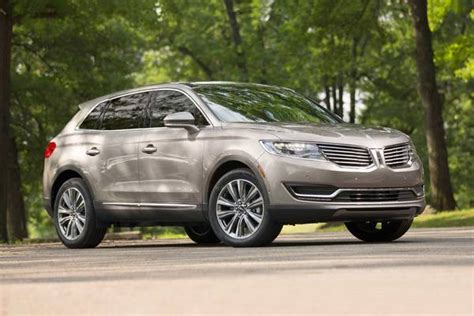 Used 2017 Lincoln MKX Reserve SUV Review & Ratings | Edmunds