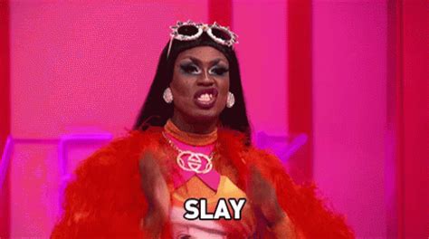 Kill It GIF - Slay Werk Work - Discover & Share GIFs