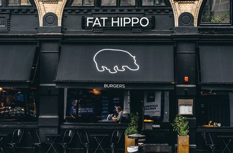 Best Burgers in London Shoreditch: Burger Restaurant Shoreditch: Fat Hippo