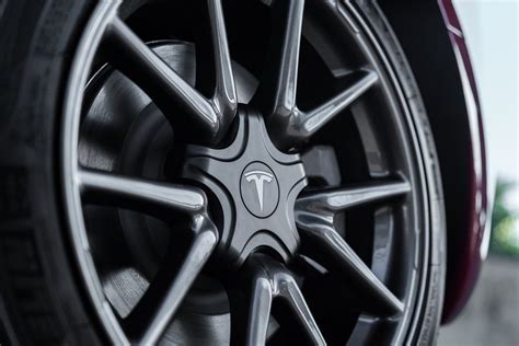 NEW Aftermarket Tesla Model 3 Aero Wheel Kit Design | Tesla, Tesla model, New tesla model 3