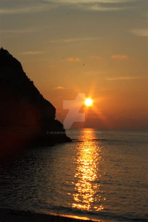 Sunset in Tropea by UcanHardal on DeviantArt