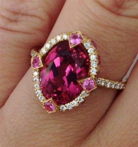 Did you know that spinel was added as an official August birthstone back in 2016!? Spinel comes ...