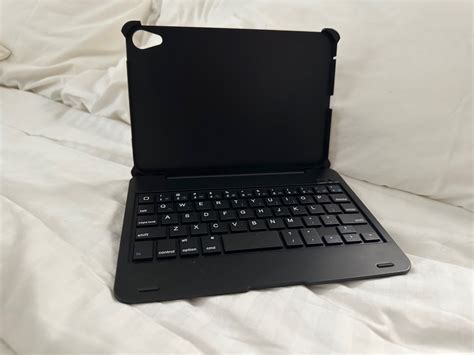 Apple Ipad Mini 6 Keyboard Case, Mobile Phones & Gadgets, Mobile ...