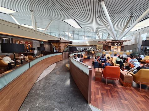 Bengaluru Airport Lounge: A Work-Friendly Place in Bengaluru