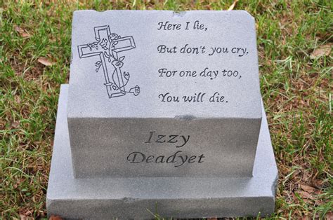 7 Funniest Epitaphs That Actually Appear on Real Tombstones – Page 3 – yourfunniest