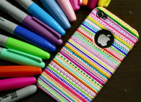 19 Customized Smartphone Cases