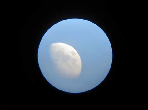 Telescope Skywatch: Astroimaging Daytime Moon Canon Powershot SD1200