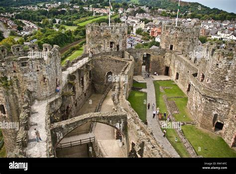 Inside conwy castle hi-res stock photography and images - Alamy