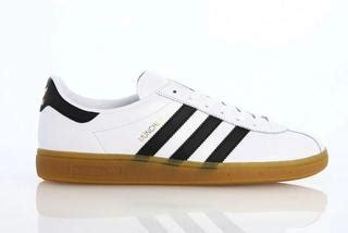 adidas Munchen (White/Gum) - Sneaker Freaker