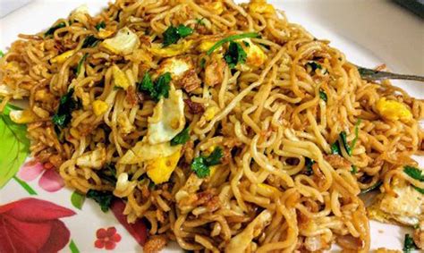 Resep Bakmi Goreng Nyemek Ala Restoran - PortalMadura.com