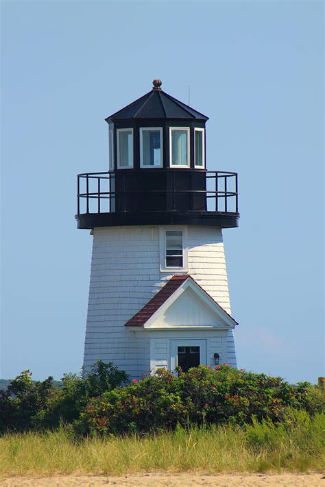 Hyannis Harbor Lighthouse Photograph by John Burk - Fine Art America