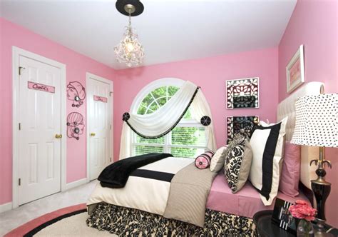 Girls’ Bedroom Decoration Ideas And Tips