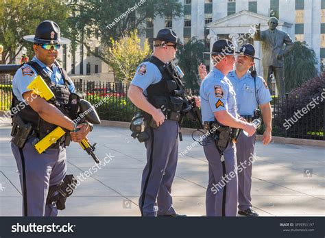 "Georgia state police" - 580 Ảnh, vector và hình chụp có sẵn | Shutterstock