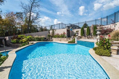 Pools and Spa Gallery Image Eight - Best Pool Builder Nashville, Franklin, Clarksville, TN