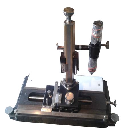 metal(ss) Travelling Microscope, standard, Rs 2500 /piece Harpal Sons | ID: 17215285591