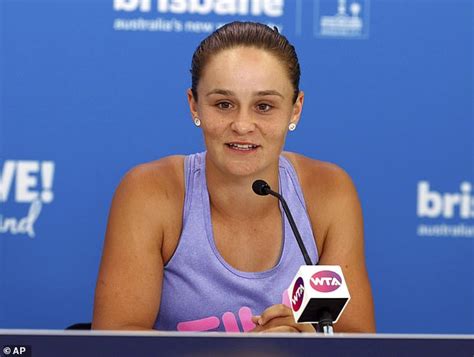 Ash Barty Parents / Ash Barty generously donates her entire prize money ...