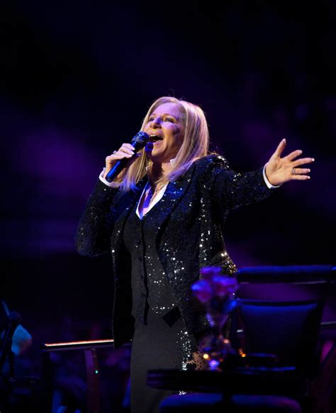 Barbra Streisand at Barclays Center, a Homecoming - The New York Times