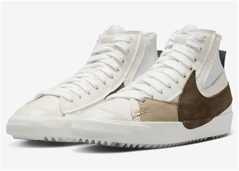 Nike Blazer Mid ’77 Jumbo With Brown Suede Swooshes | Sneakers Cartel