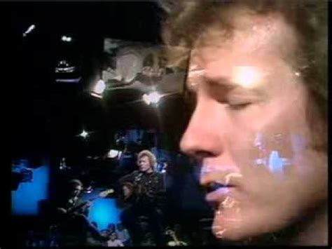 Gordon Lightfoot LIVE in Concert Part 1 of 2.flv - YouTube