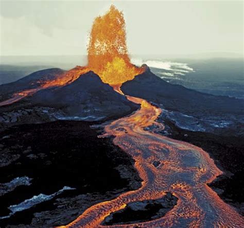 Hawaii Kilauea Volcano History and Fun FactsFacts in the World