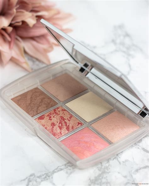 Hourglass Ambient Lighting Ghost Palette Holiday Collection 2019