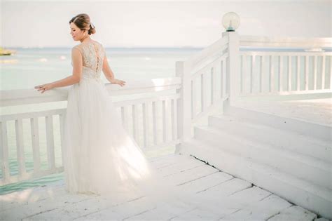 TOP 10 BEACH WEDDING VENUES IN CEBU BY: CARLO ABAQUITA | UNIQUE - Wedding & Events