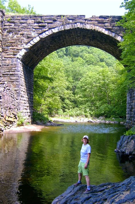 Berkshire Hiker: Keystone Arch Bridges Trail, Chester